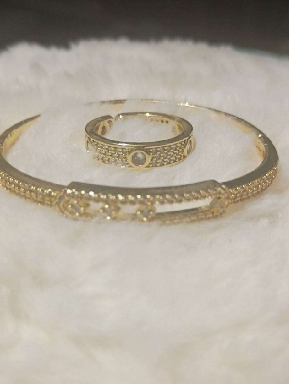 Gold Crystal Pavé Ring — Women's Gold Tone Fashion Ring